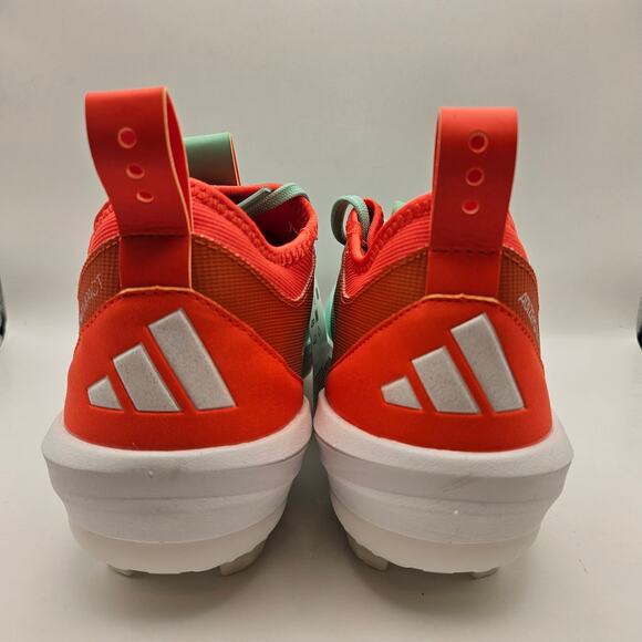 Athletic_Shoes